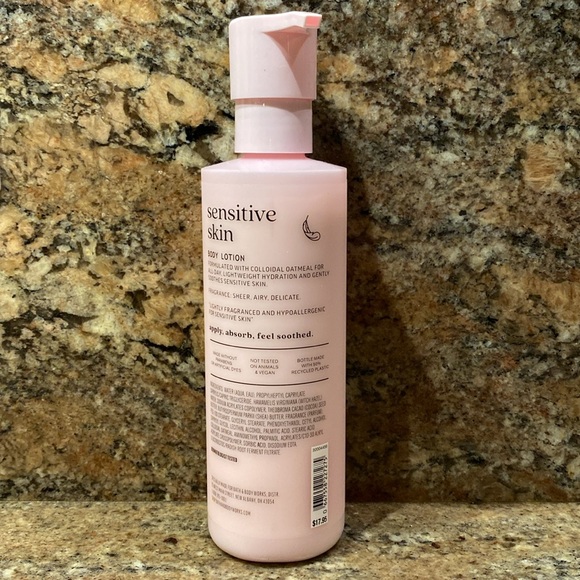 Sensitive Skin w/ Colloidal Oatmeal Body Lotion, 7.8 oz / 230 mL, NWT - Picture 4 of 7